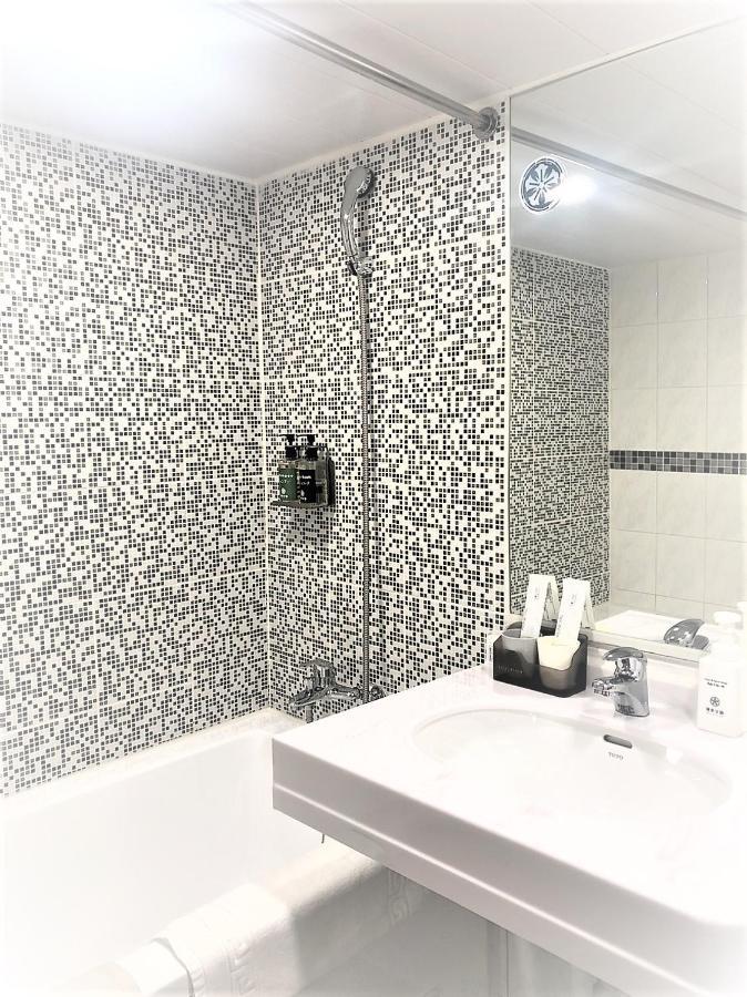 Holo Hotel טאינאן מראה חיצוני תמונה